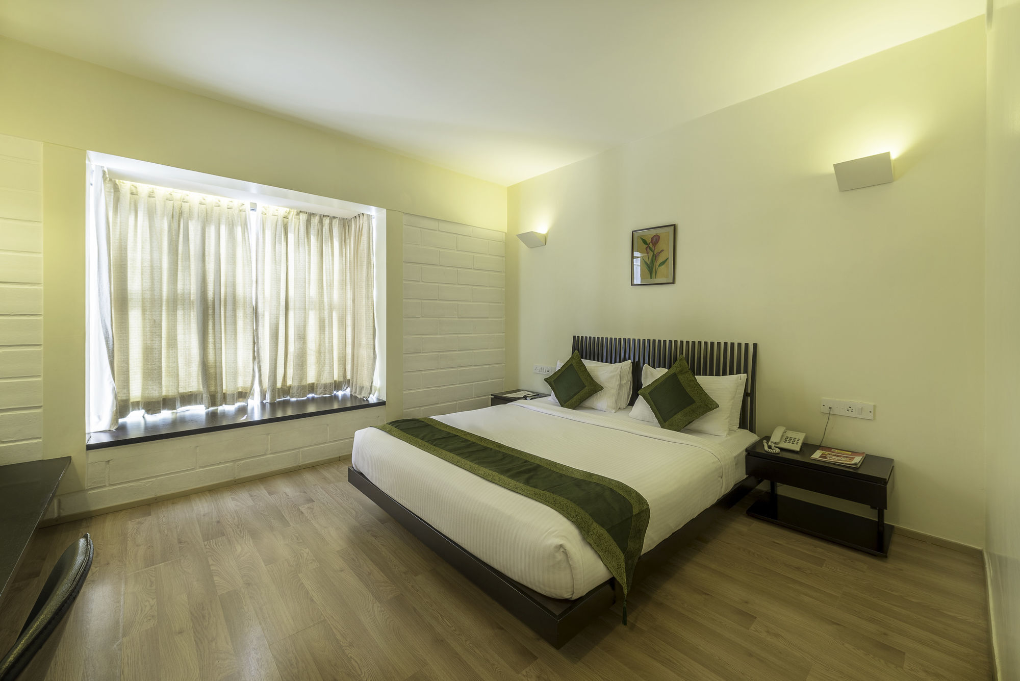 Treebo Trend Spektrum Suites Майсур Экстерьер фото