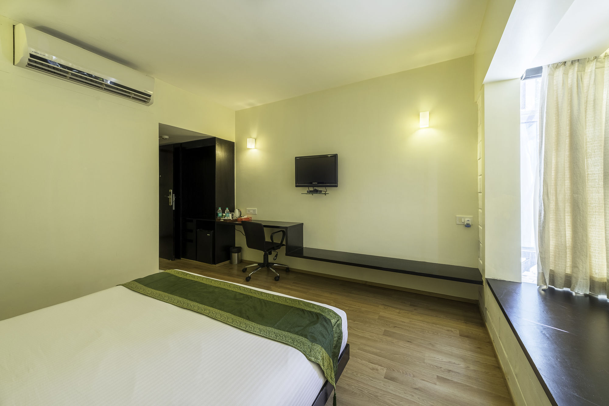 Treebo Trend Spektrum Suites Майсур Экстерьер фото