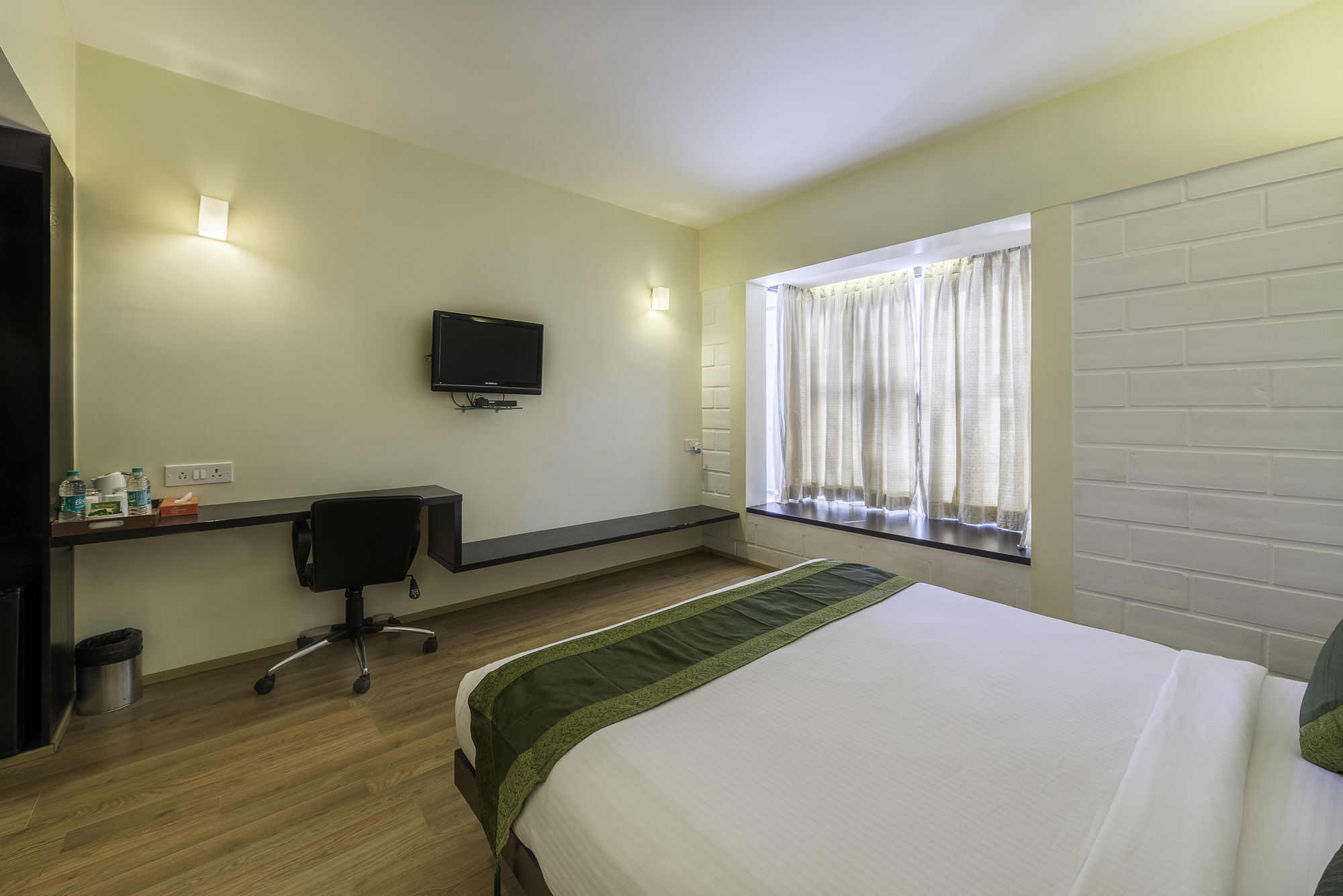 Treebo Trend Spektrum Suites Майсур Экстерьер фото